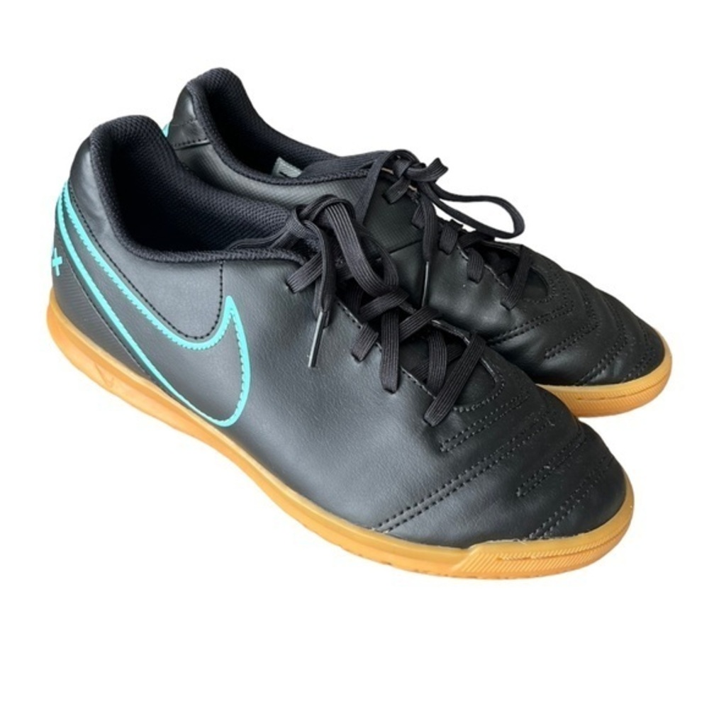 Nike TiempoX Rio III IC Boys Size 5.5 Shoes Black Indoor Soccer Futbol Sneakers